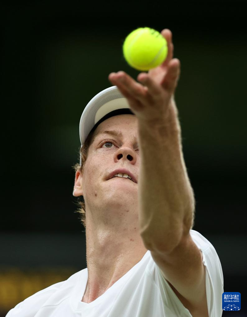 在内的年轻 在内的年轻