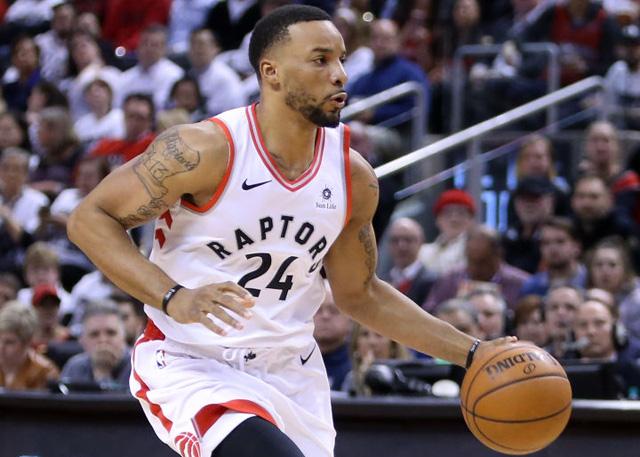 在绿茵场上 在绿茵场上