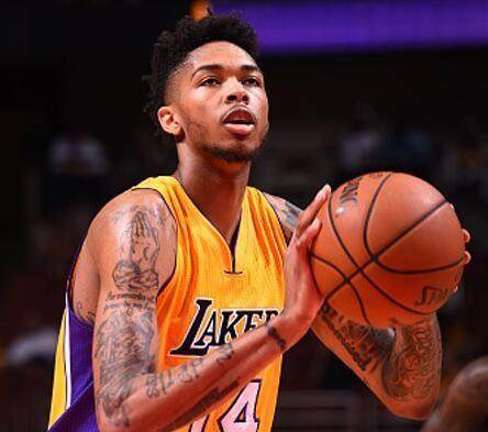 场简单的胜 场简单的胜